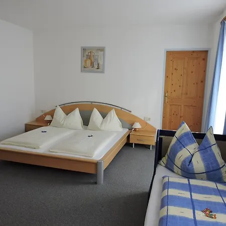 Haus Obermoser דירה