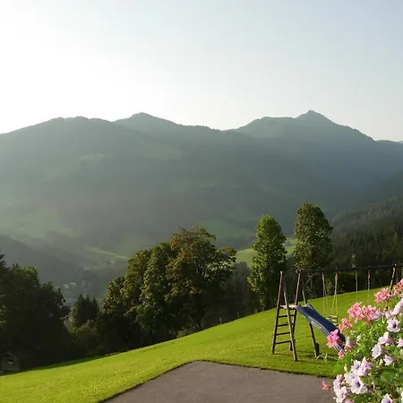 Haus Obermoser דירה